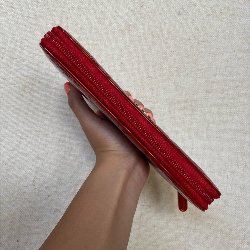Chanel Red Patent Camellia Zippy Wallet - Picture 5 of 11
